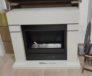 Биокамин в портале Firezo Lindos Белый, стандарт